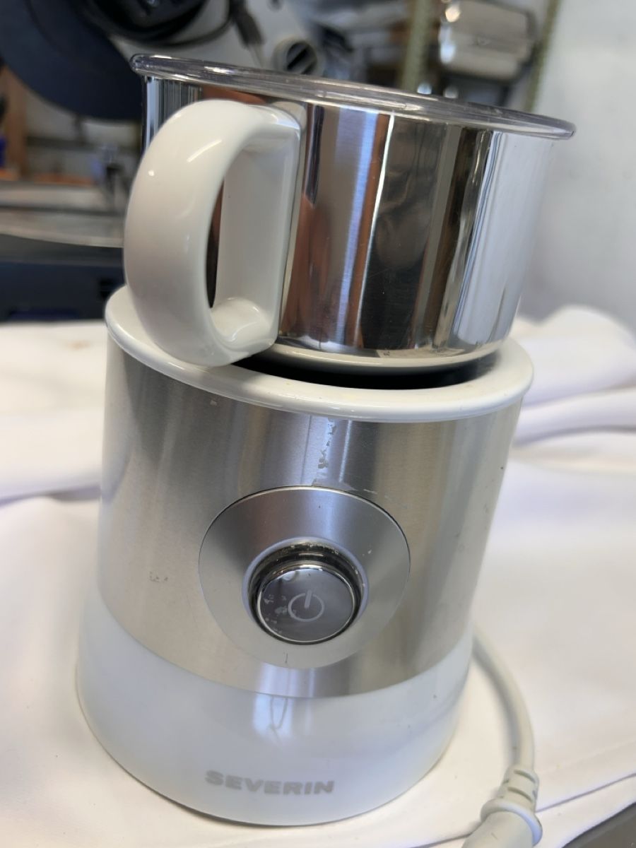 Elettrodomestici da cucina: Milchaufschäumer Severin Edelstahl Weiss gebraucht – Usato da Kehrsiten venduto da fot_55m5 3
