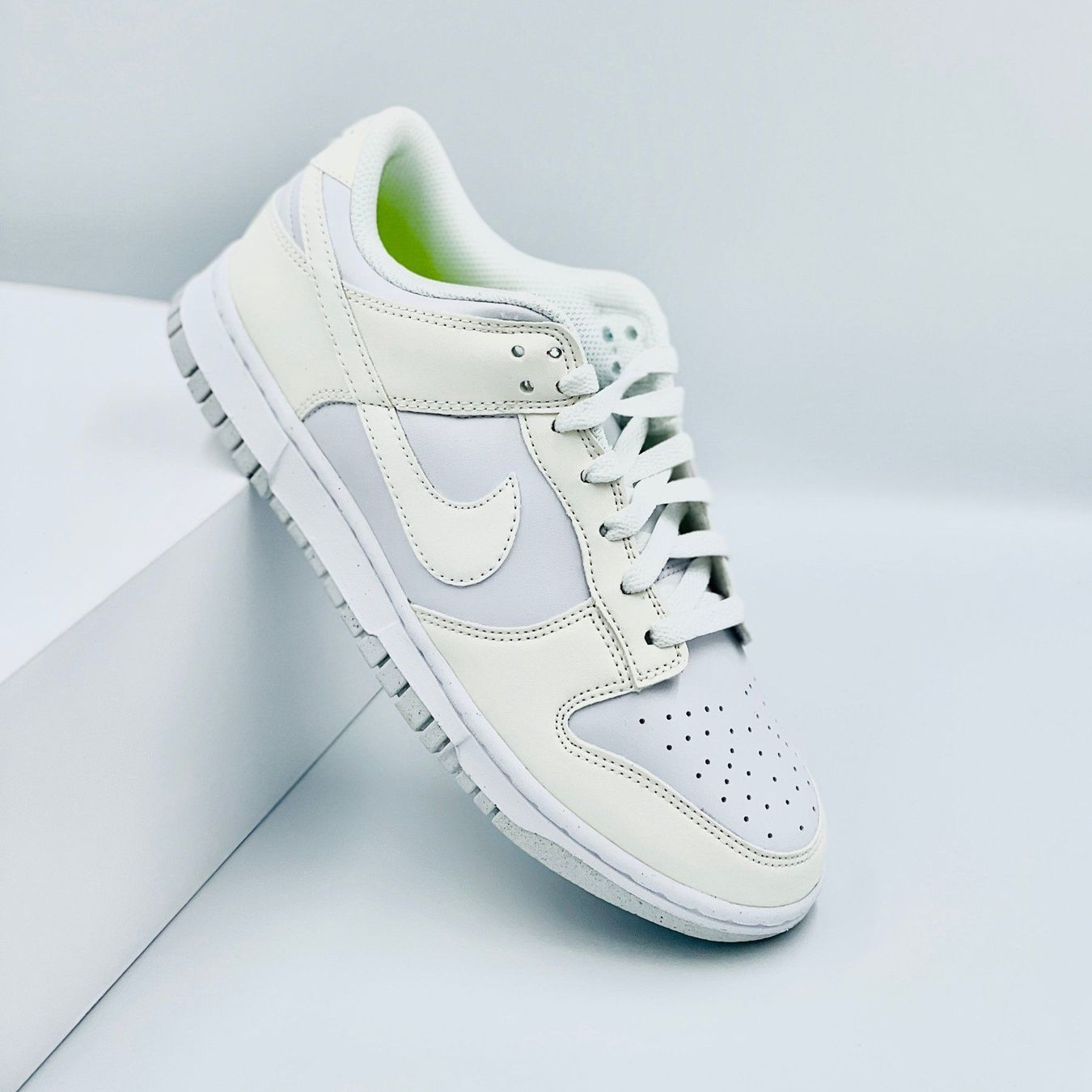 Nike Scarpe da donna: Nike Dunk Low Sail EU 40.5 – Nuovo e nell'imballaggio originale da Erlinsbach venduto da sasneakers 2