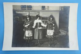 EINSIEDELN - Fasnachtsgruppe - alte Kantonalbank - ca. 1920