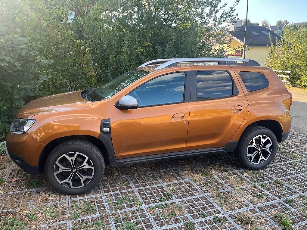 Dacia Automobili: Dacia Duster 1.6 Prestige 4WD – Usato da Bennwil venduto da Nmora
