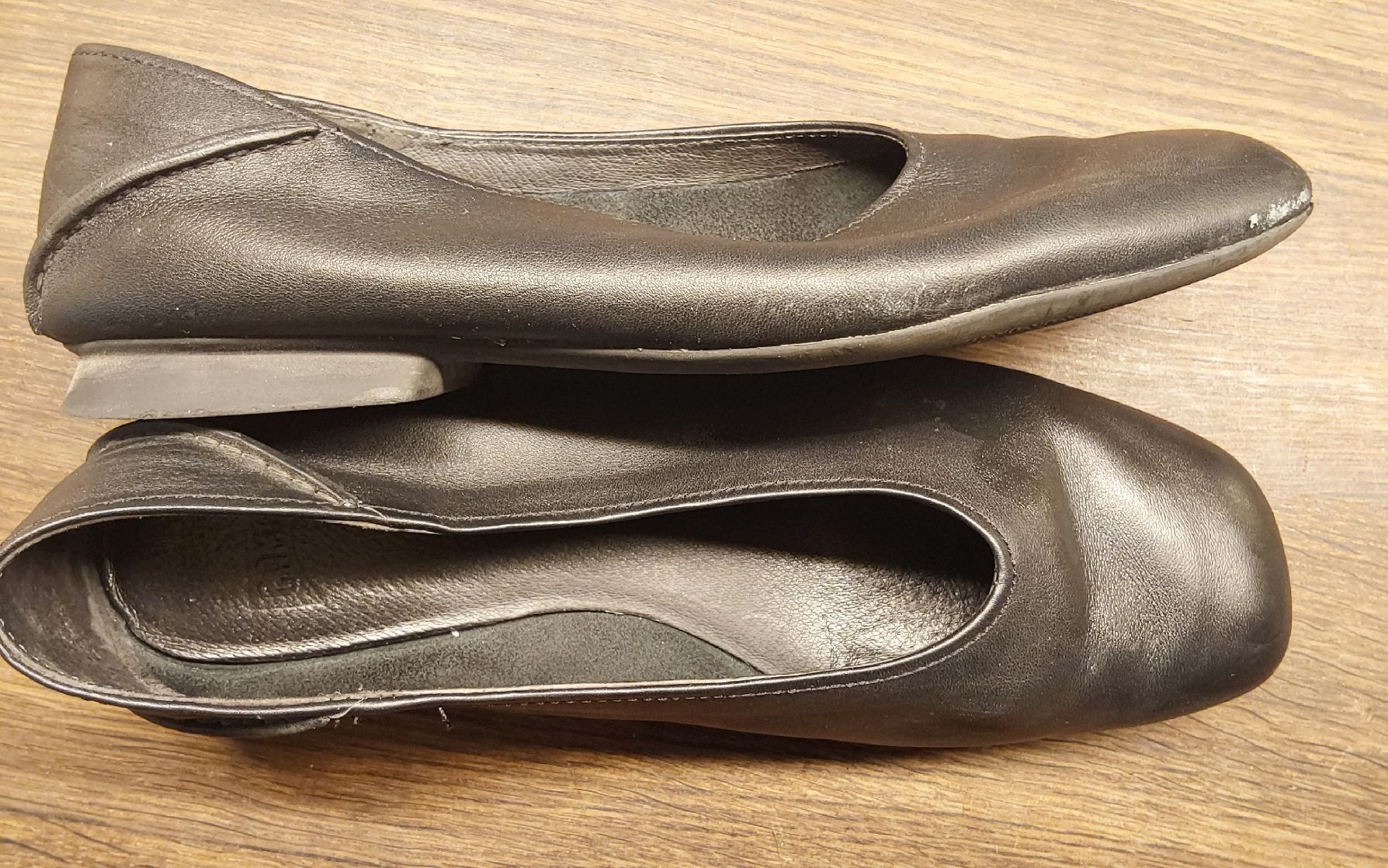 Camper Scarpe da donna: Ballerinas schwarz Camper Leder 40 – Usato da Köniz venduto da scopello12 1