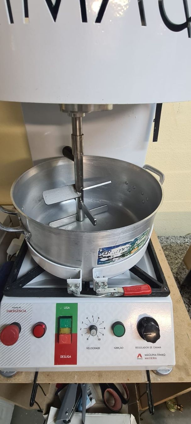 Elettrodomestici da cucina: Maquina de Coxinha – Usato da Rüfenacht BE venduto da riogrill 2