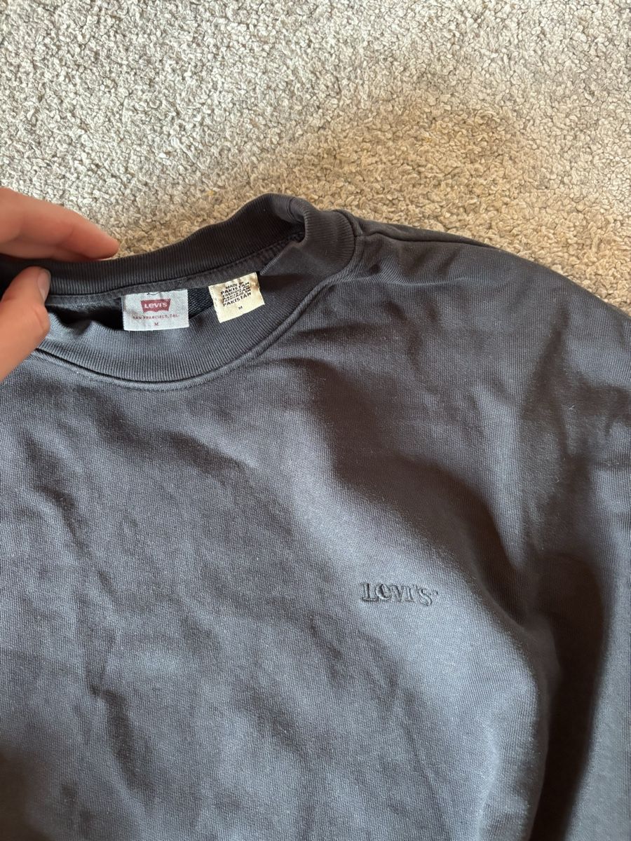 Levi's Pulls & Sweat-shirts: Pullover Levi's Damen Grösse M – D'occasion à Maienfeld par eli_27lm