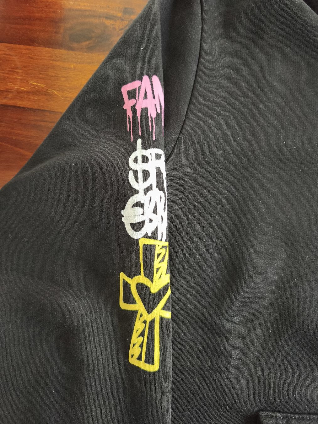 Maglioni & Felpe: Pullover mit Kapuzen, Schwarz, Grösse M – Usato da Wohlen AG venduto da art_9qvl 1