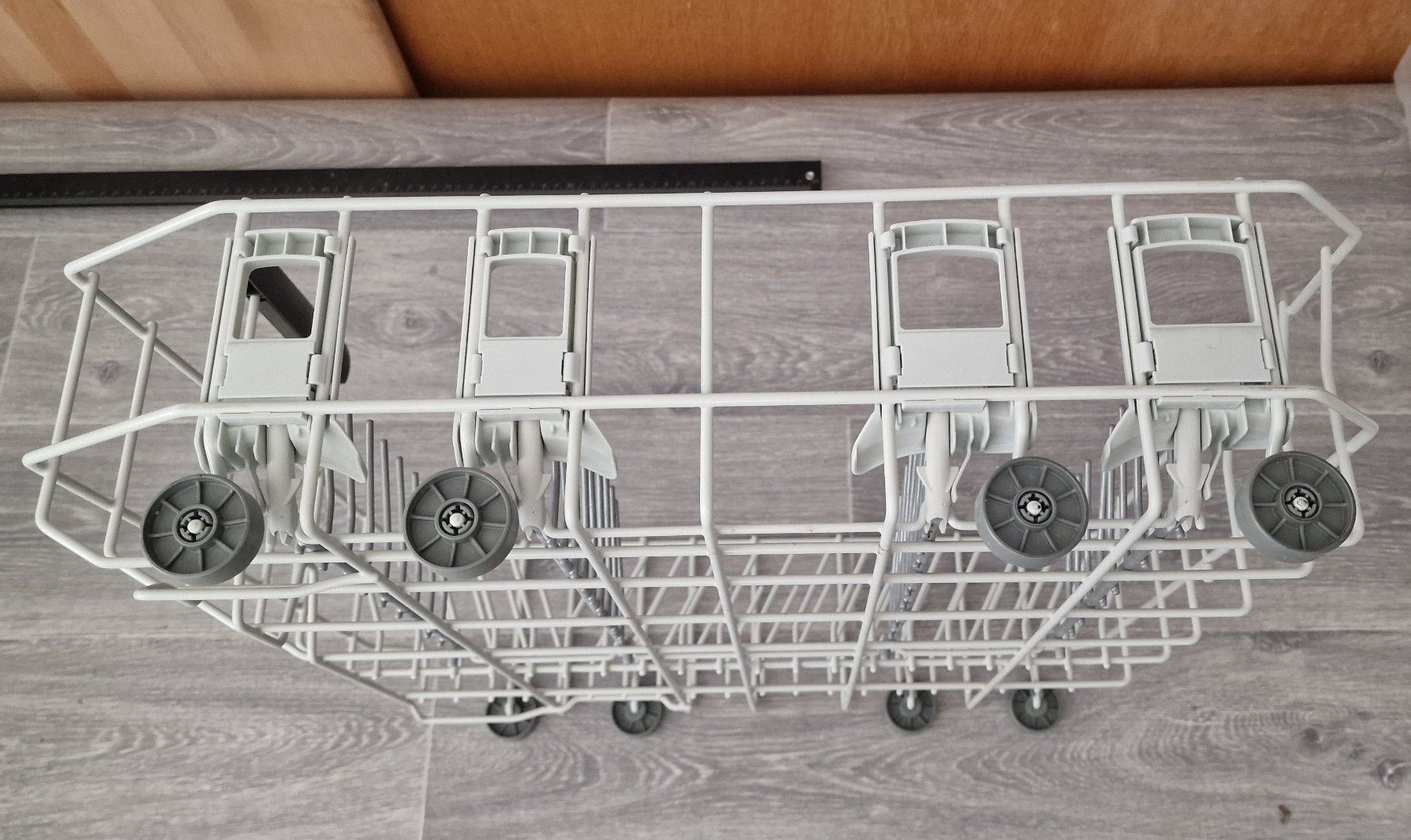 V-Zug Elettrodomestici da cucina: Geschirrkörbe zu V-Zug 55S/SL – Usato da Wetzikon ZH venduto da xellent79 1