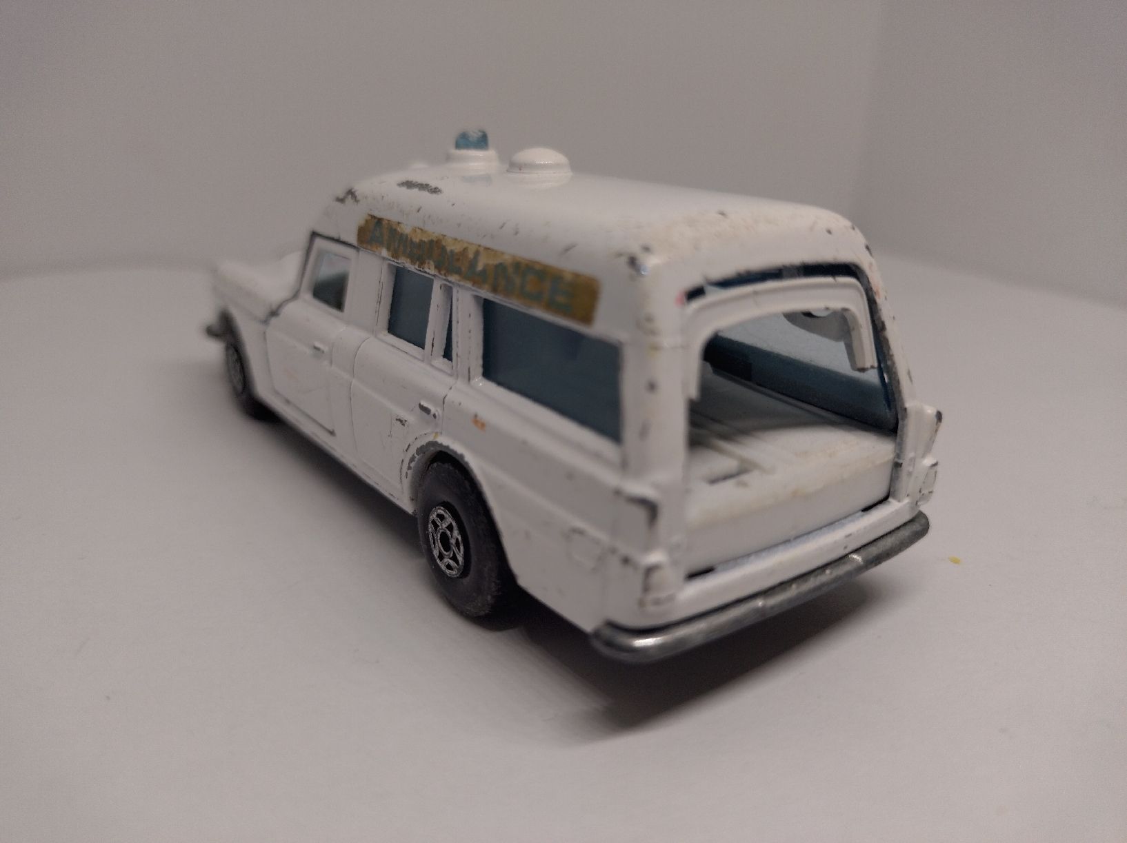 Matchbox Modellautos: Matchbox SpeedKings Mercedes "Binz" Ambulance – Gebraucht aus La Chaux-de-Fonds von Pierrot8404 4