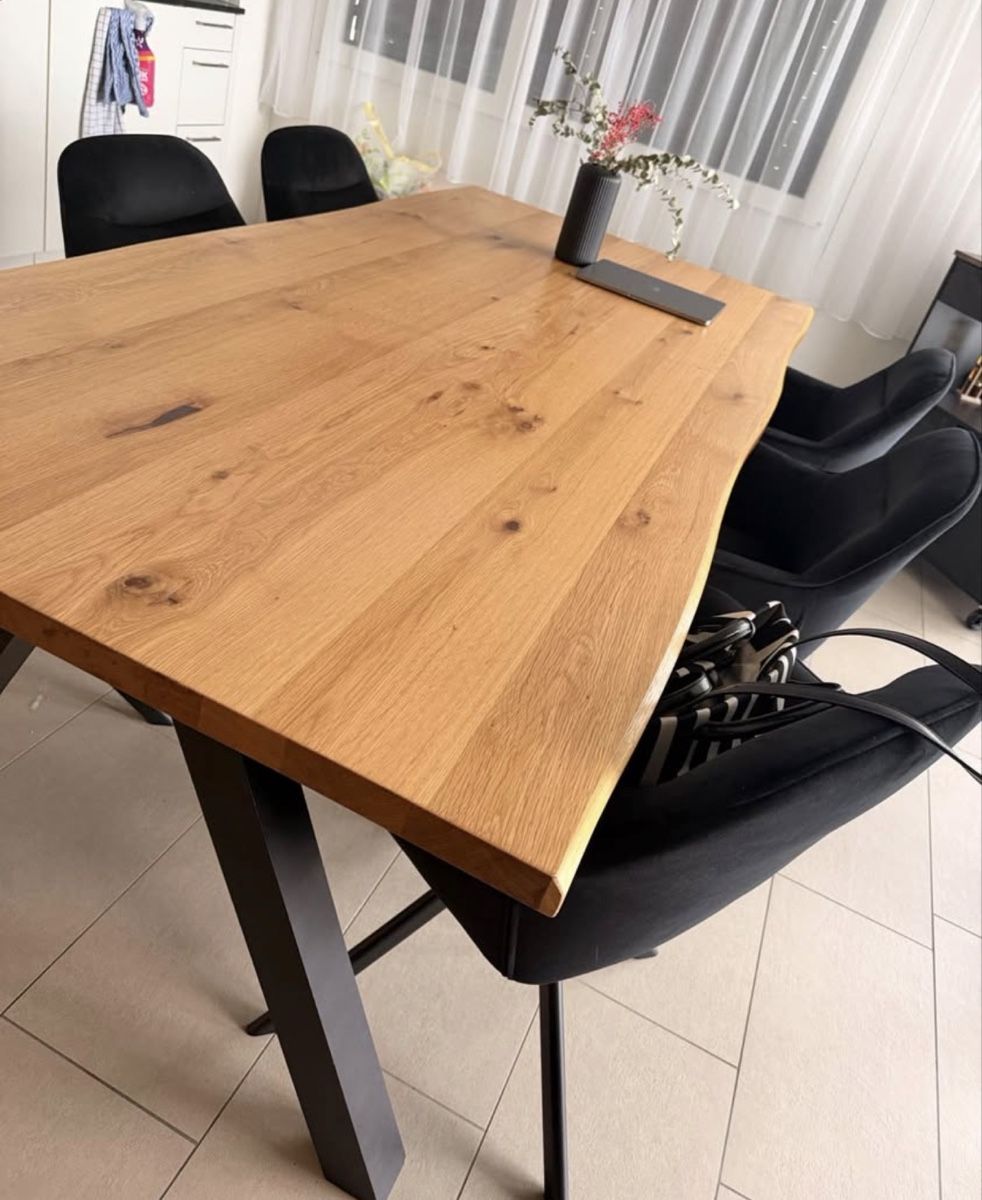 Set di tavolo e panche: Esstisch mit Stühlen (drehbar) – Usato da Tecknau venduto da lin_8k8k 1