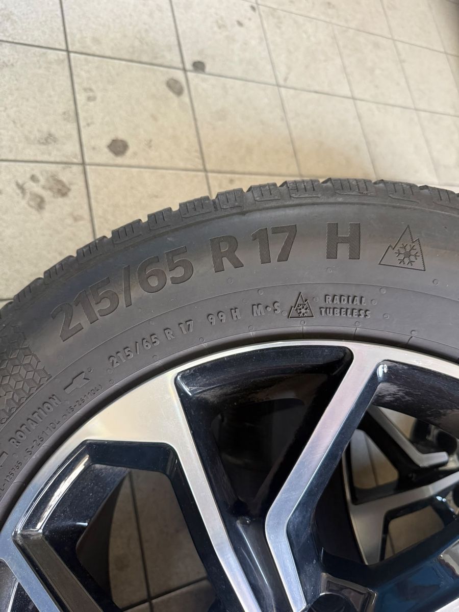 Pneumatici & Ruote complete: Vw Tiguan Winterkompletträder – Usato da Oftringen venduto da nutzer_123 7