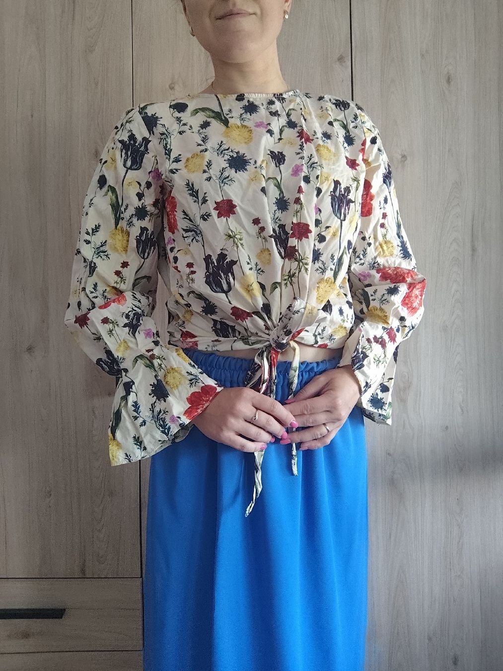 Camicette: Blouse floral print tie front size S – Usato da Mägenwil venduto da VintageGirly