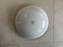 Schöne Deckenlampe, Glaslampe mit Sternmuster, Top!