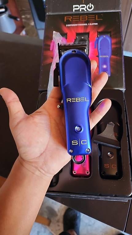 Elettrodomestici da cucina: Taglia capelli Rebel SC – Usato da Locarno venduto da rod_kw9z