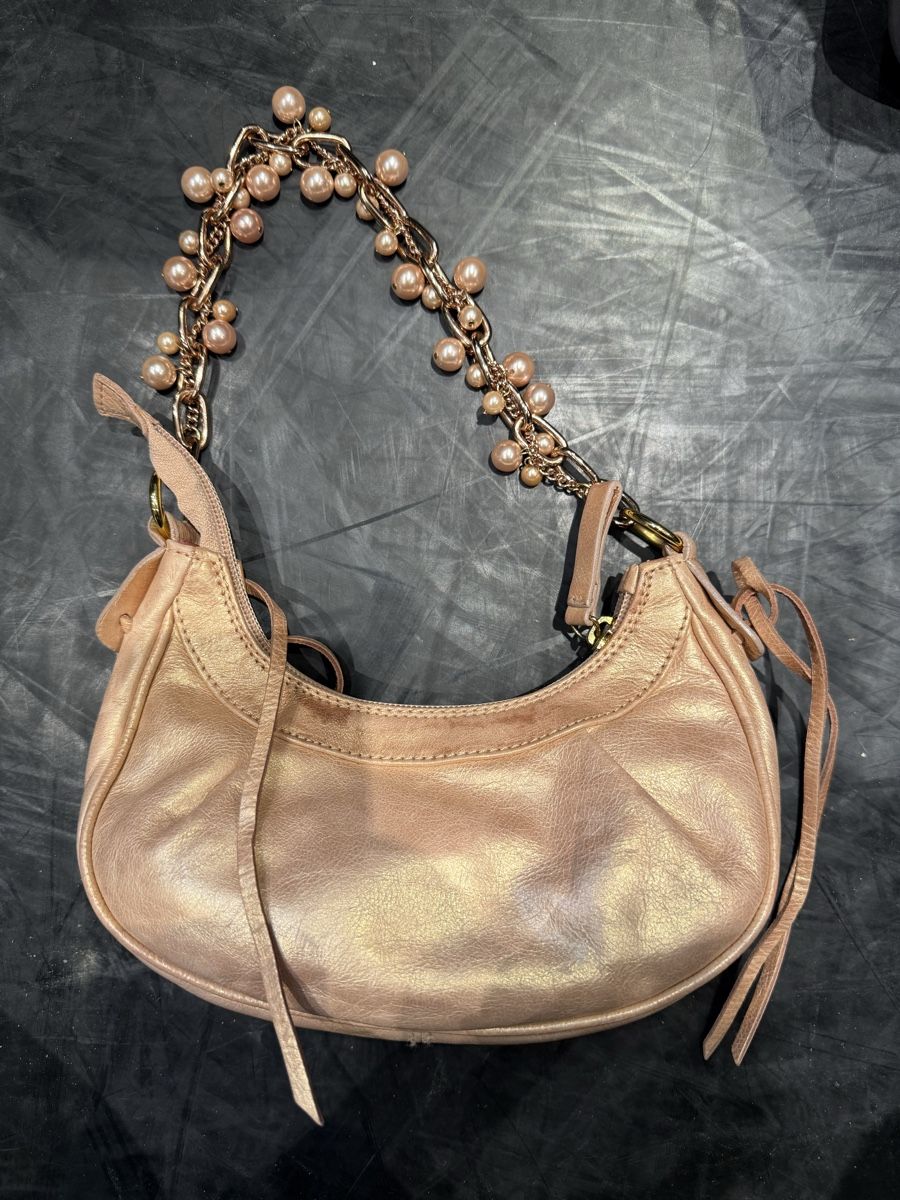 Coccinelle Taschen für Damen: Handtasche vom Coccinelle – Gebraucht aus Bern von Buusel 1