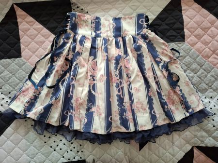 Jupe Liz Lisa (J-fashion)
