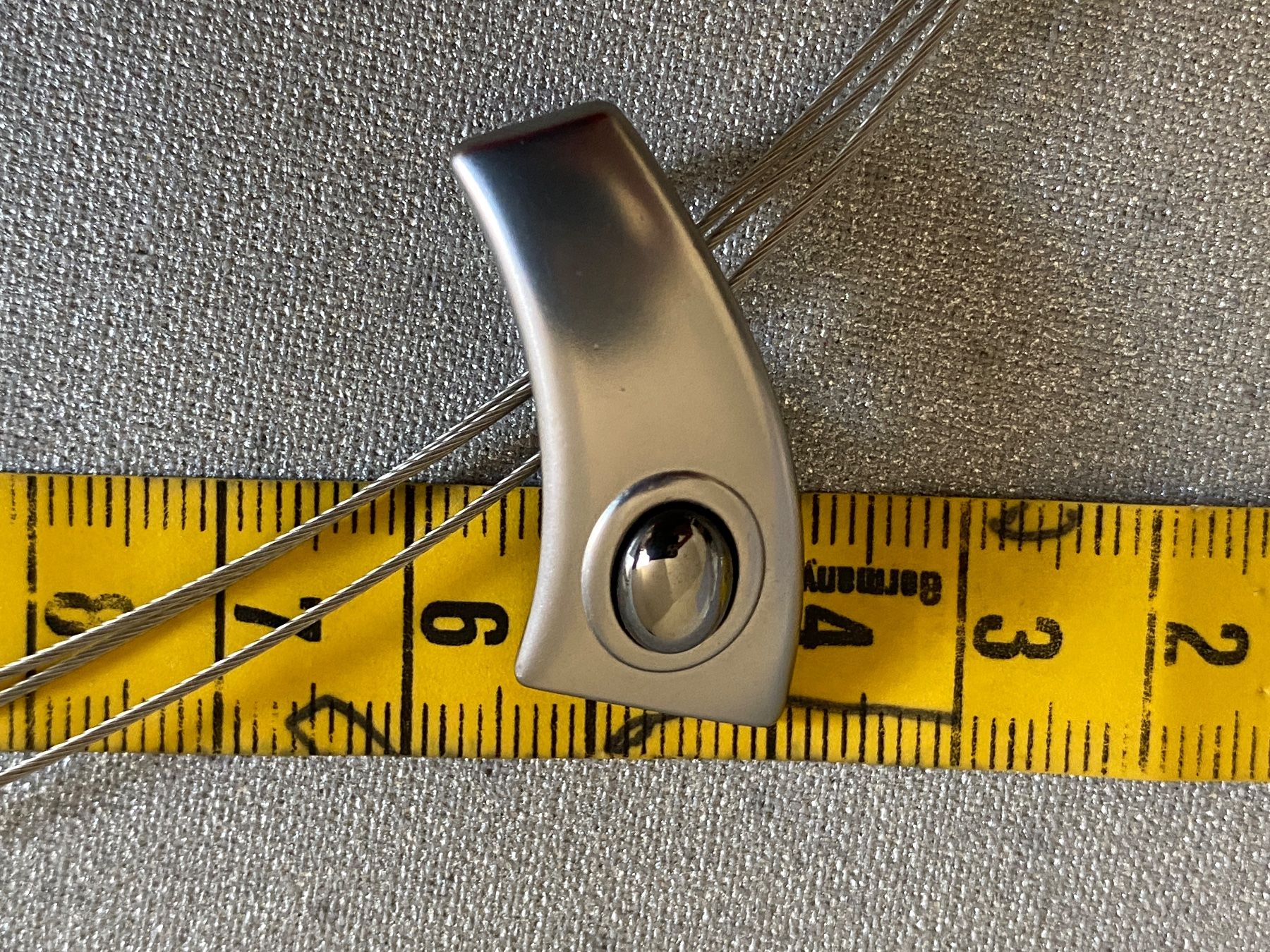 Catenine: Colier mit hematite Anhänger – Usato da Liestal venduto da marieugenia 5