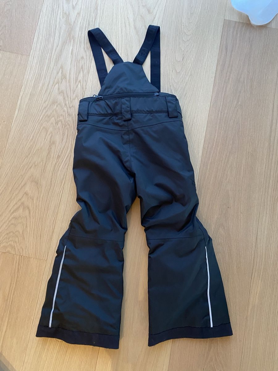Reima Pantalons: REIMATEC TERRIE Ski Pants, black, Size 104 – D'occasion à Planken par R4gskL7 1