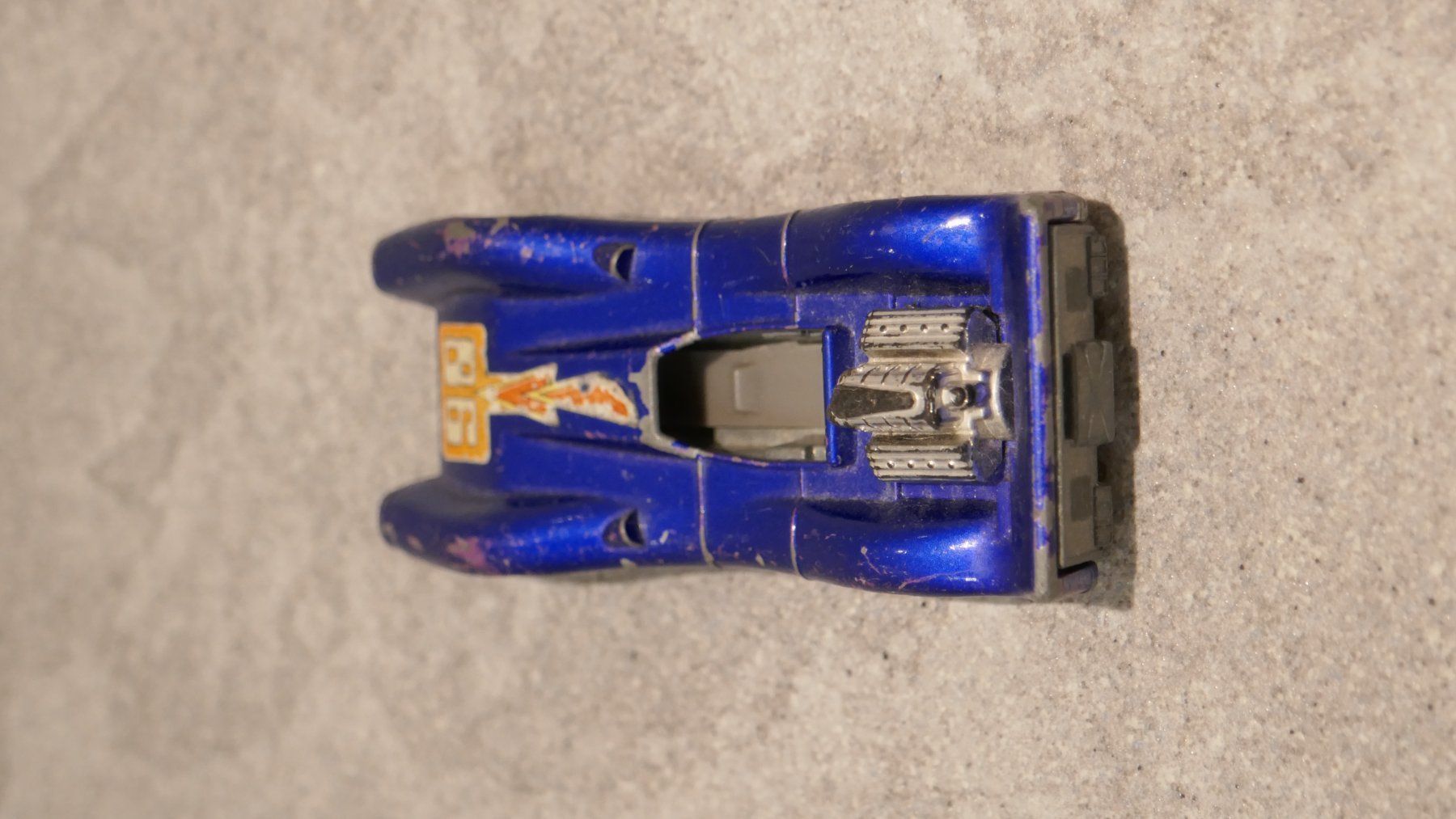 Matchbox Modellautos: MATCHBOX Blue Shark No. 61 – Gebraucht aus Allmendingen b. BE von MMC-MuMeCo 5