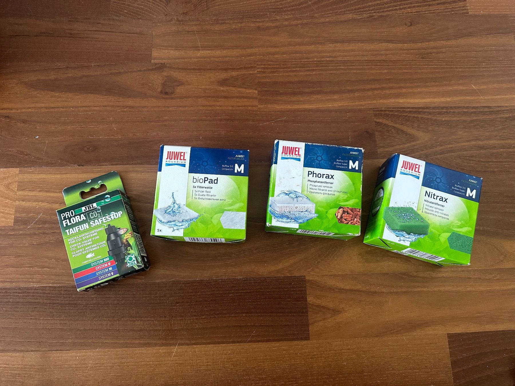 Mangimi: Aquarium Zubehör JBL Pro Testkit, EHEIM Futterautomat Filter – Usato da Bad Zurzach venduto da M.gans 4