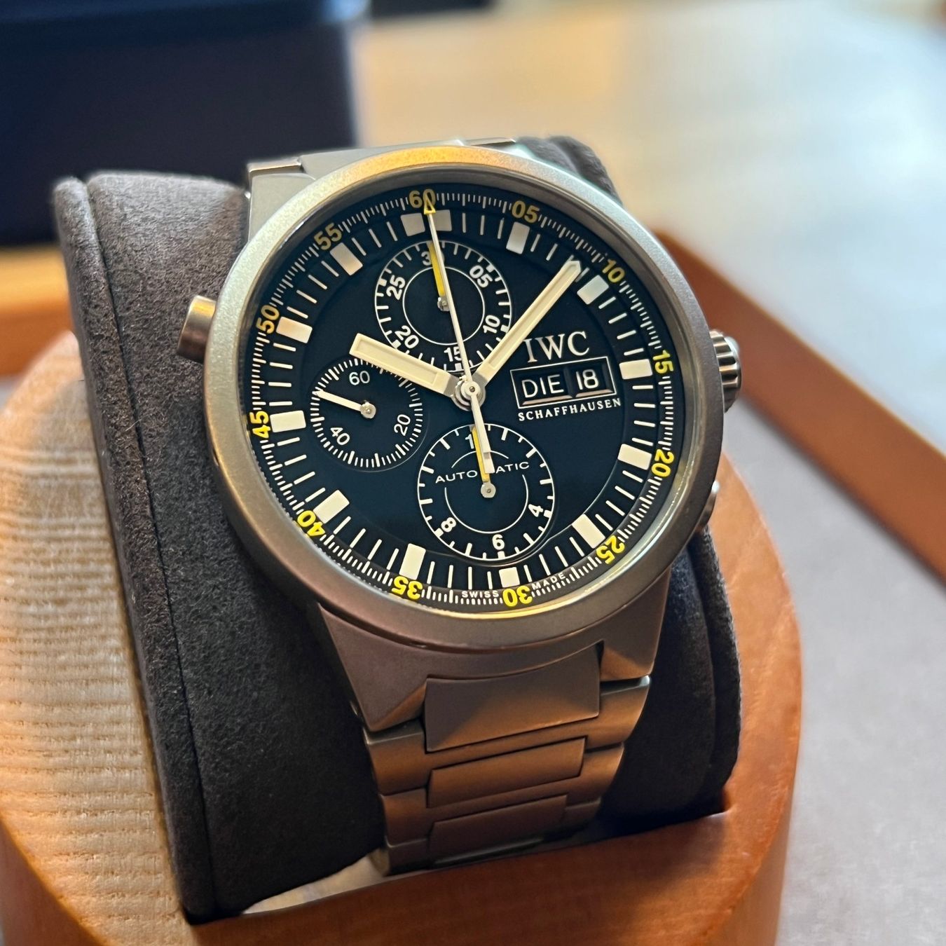 IWC Montres: IWC GST Automatic Chronograph IW371501 – D'occasion à Carouge GE par Watchaser 1