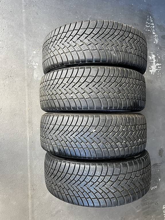 Pneumatici & Ruote complete: 225/45 R19 Winterreifen – Usato da Sursee venduto da gas_8n5t