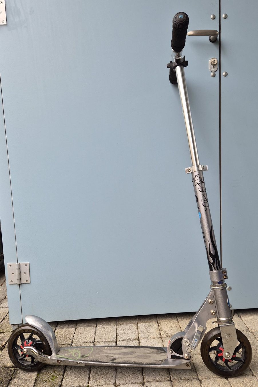 Scooter: Scooter Micro Erwachsene – Usato da Zürich venduto da Misen02 1