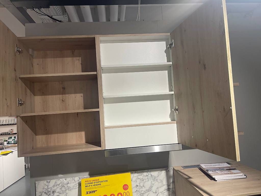 Cucine complete: Cuisine intégrée avec appareils électroménagers 180 cm  – Usato da Morges venduto da mor_9x9y 1