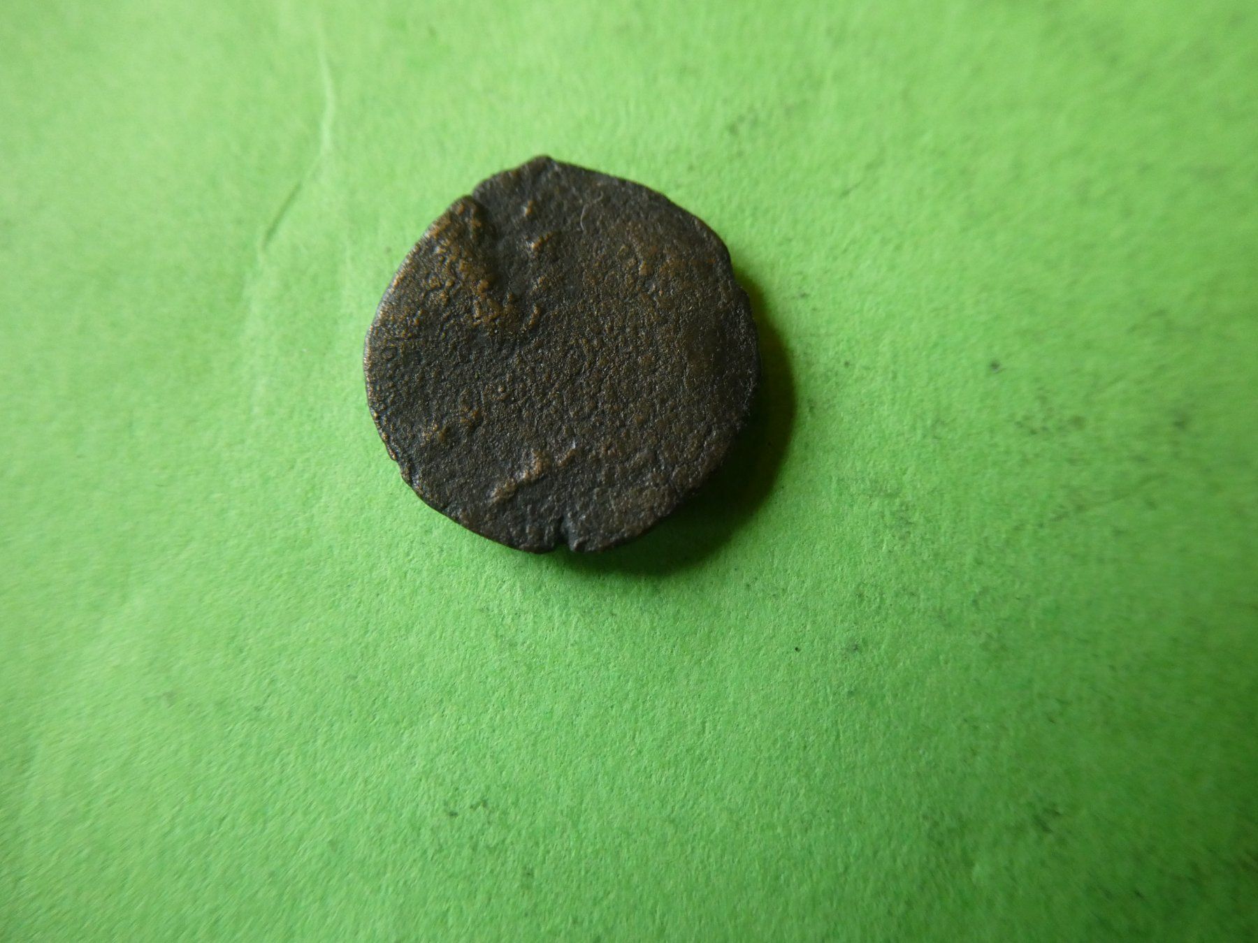 Tutti le monete: uralte Bronzemünze 13 mm     1.20 g – Usato da Hinterforst venduto da Rohusri 2