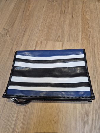 MNG Tasche Clutch gestreift blau schwarz weiss