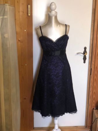 Hübsches Cocktailkleid Gr. 38