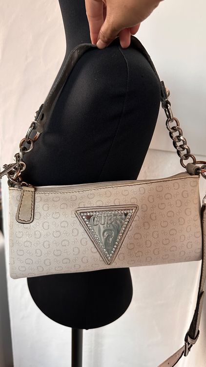 Stylische GUESS Handtasche – Vintage Y2K Look (Gebraucht) in