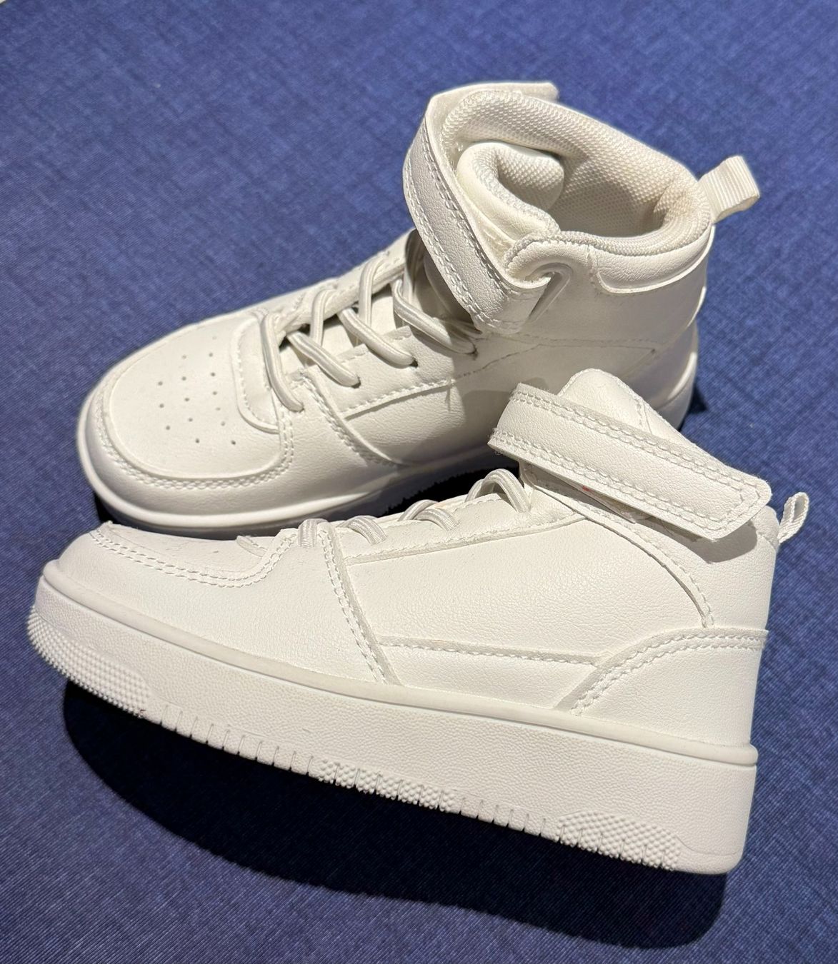 Scarpe per ragazzi: Kinderschuhe neu Gr. 27 – Nuovo (secondo la descrizione) da Horgen venduto da 4955 3