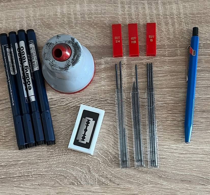 Compas: Set de dessin technique – D'occasion à Prilly par ayl_v7wd