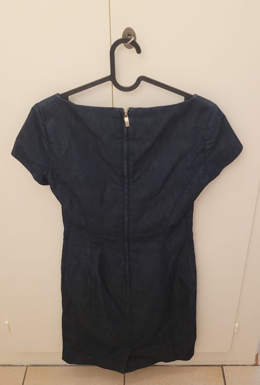 Armani Vestiti: Robe Armani jeans – Usato da Ecublens VD venduto da Mateolai 1