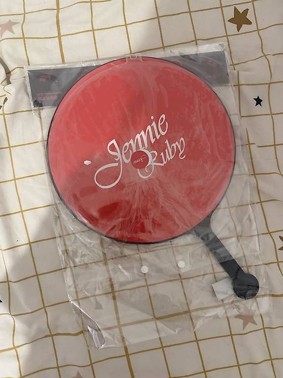 Tops: Jennie black pink éventail NEUF – Gebraucht aus Genève von Juice_K 1