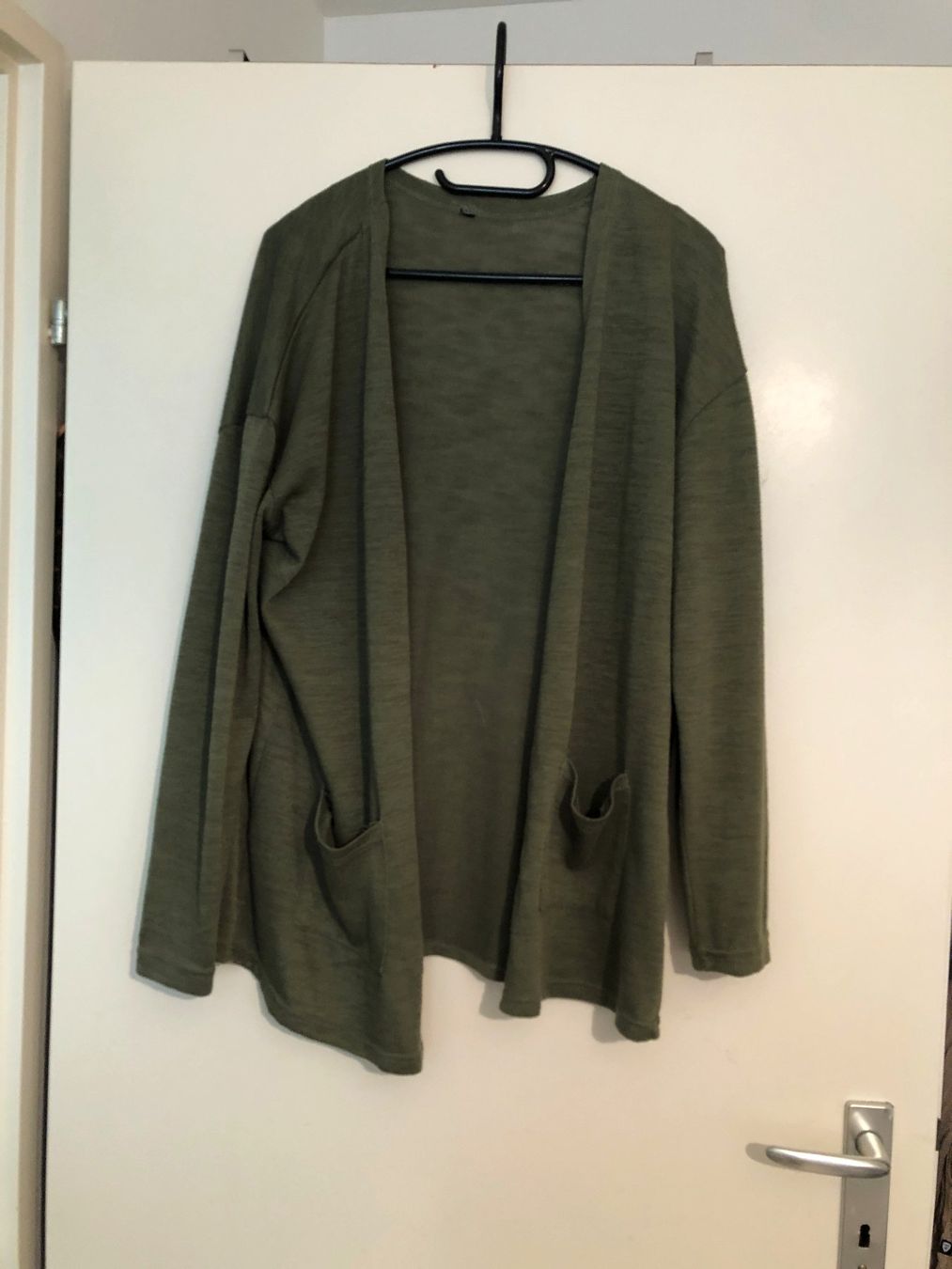 Giacche: Damen Strickjacke Grösse M - Marke Chicorée – Usato da Glattbrugg venduto da Ariel012 1