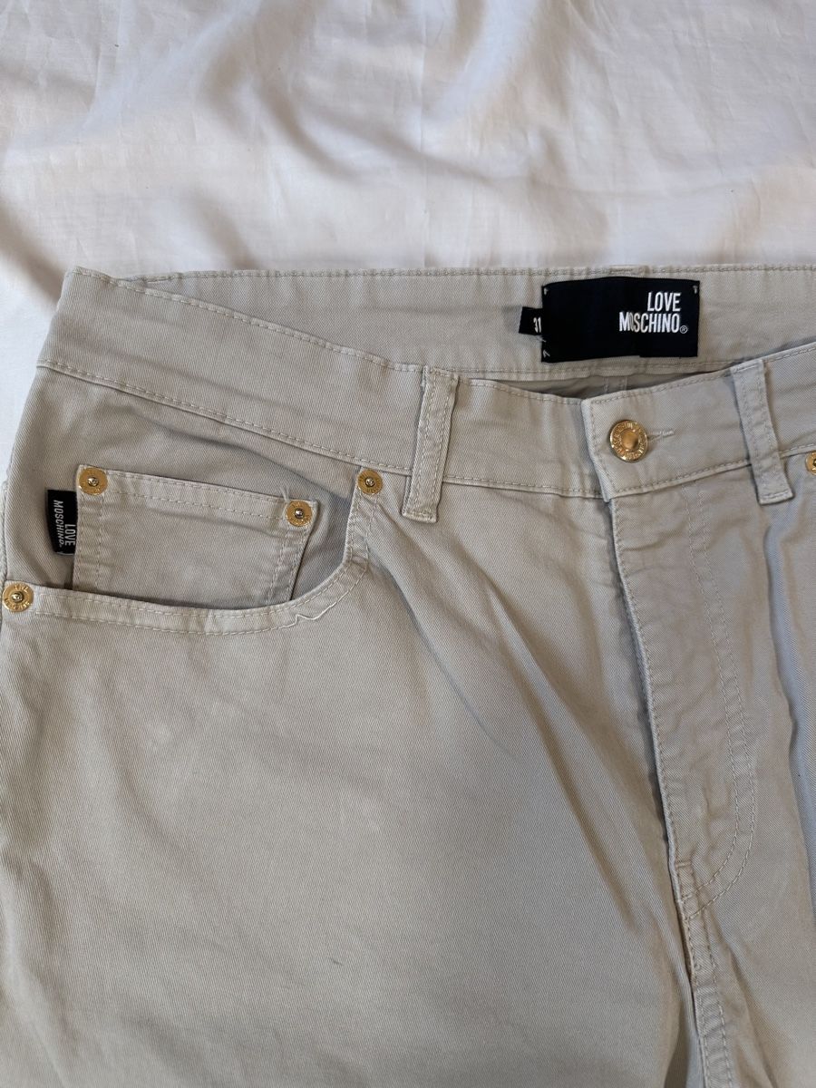 Moschino Hosen: Moschino Hose  – Gebraucht aus Pfäffikon ZH von Nataliia. 1