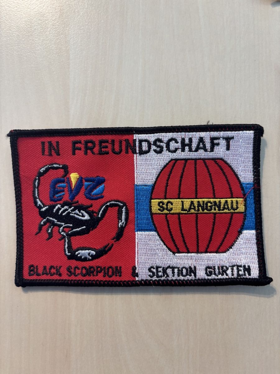Plaketten & Abzeichen: Patch SC Langnau EV Zug – Neu und originalverpackt aus Langnau i. E. von rem_r8k7