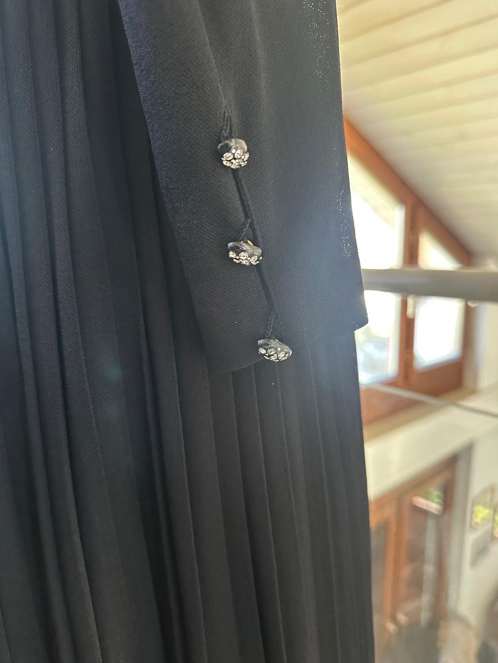 Robes: Schönes schwarzes Kleid – D'occasion à Neuhausen par Lechasseur 5