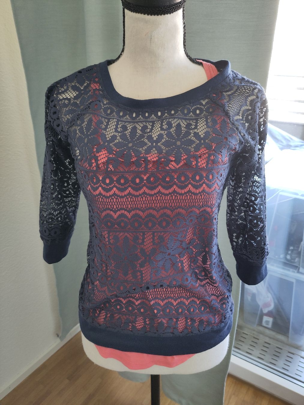 Top: Damen Oberteil Spitze dunkelblau – Nuovo (secondo la descrizione) da Zürich venduto da njerryrocky
