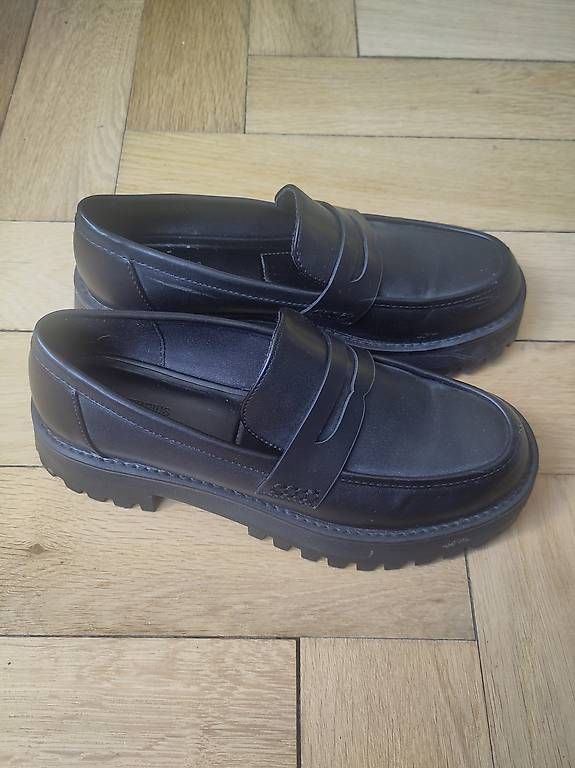 Stradivarius Scarpe da donna: Stradivarius Loafers 39 – Usato da Bern venduto da Lyner 2