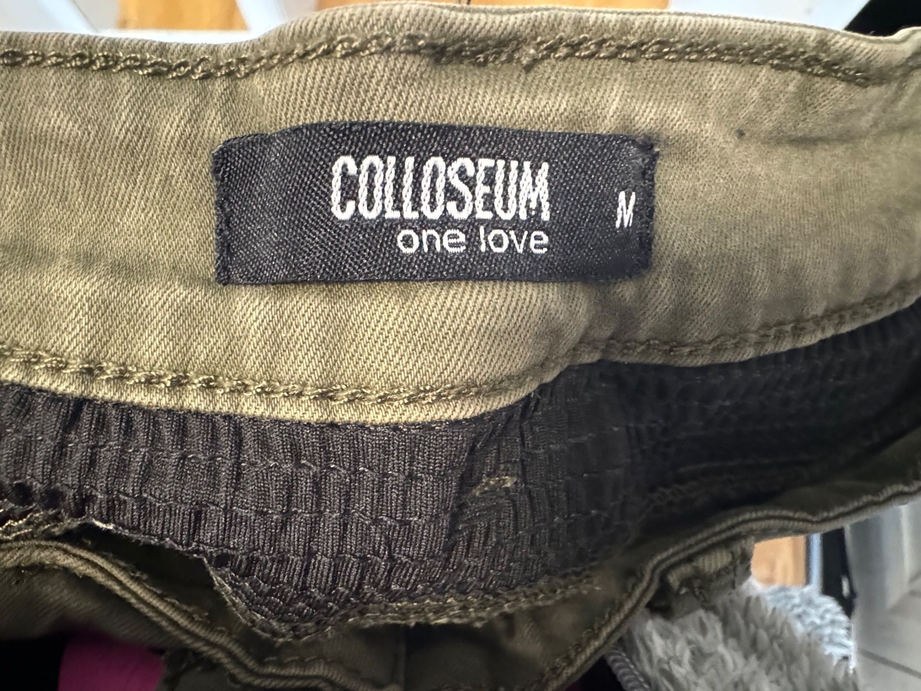 Pantaloni: Hose Olivegrün, Gr.M – Usato da Arlesheim venduto da Eli_77 4