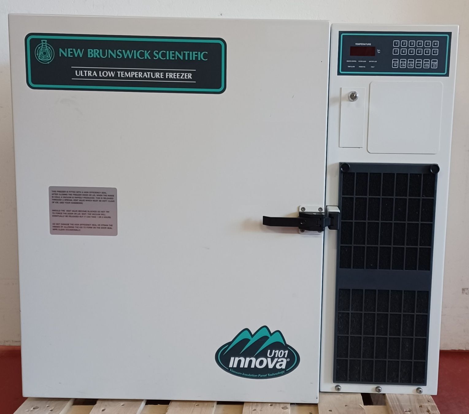 Accessori da laboratorio: New Brunswick U101-86 -80°C freezer – Usato da Niederdorf venduto da LeptonAG_Labor 1