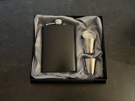 Edles Flachmann-Set aus Edelstahl neu & unbenutzt