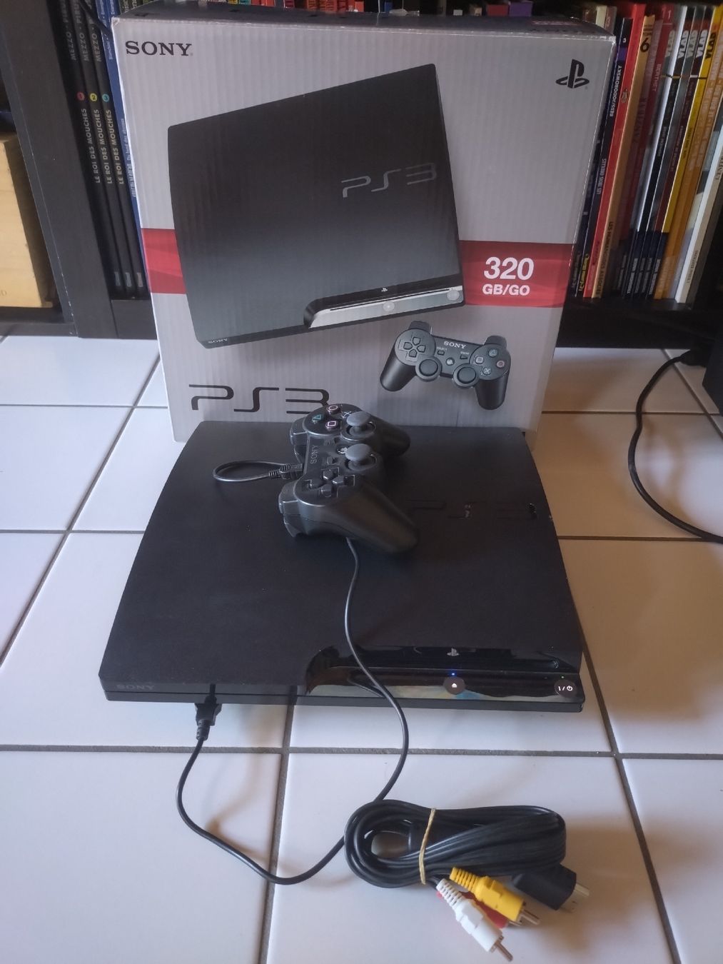 Sony Console: PS3 PlayStation 3 -  320 GB - Boxed Working CECH-2504B – Usato da Farvagny-le-Grand venduto da LaCaverne