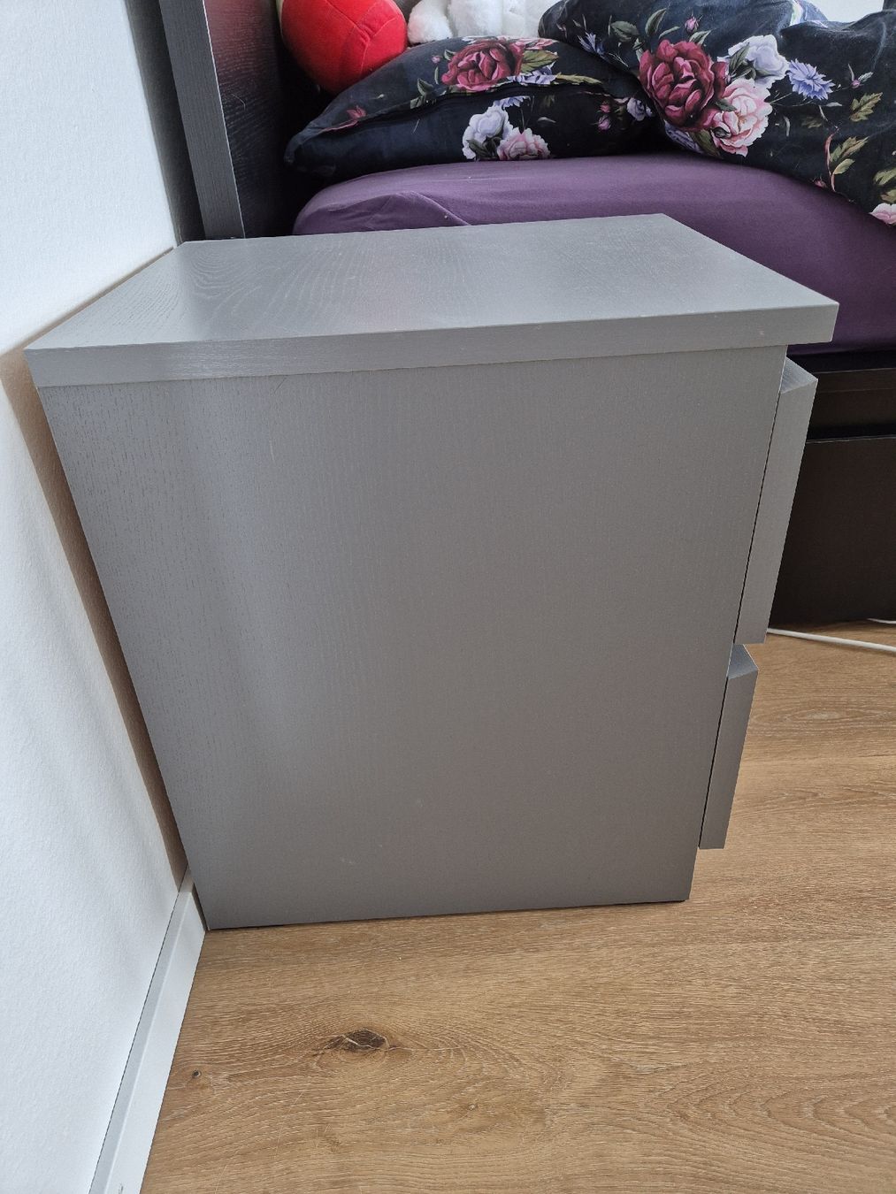 Ikea Comodini: 2 Tables de nuit IKEA grises – Usato da Les Hauts-Geneveys venduto da leo_5jl5 2