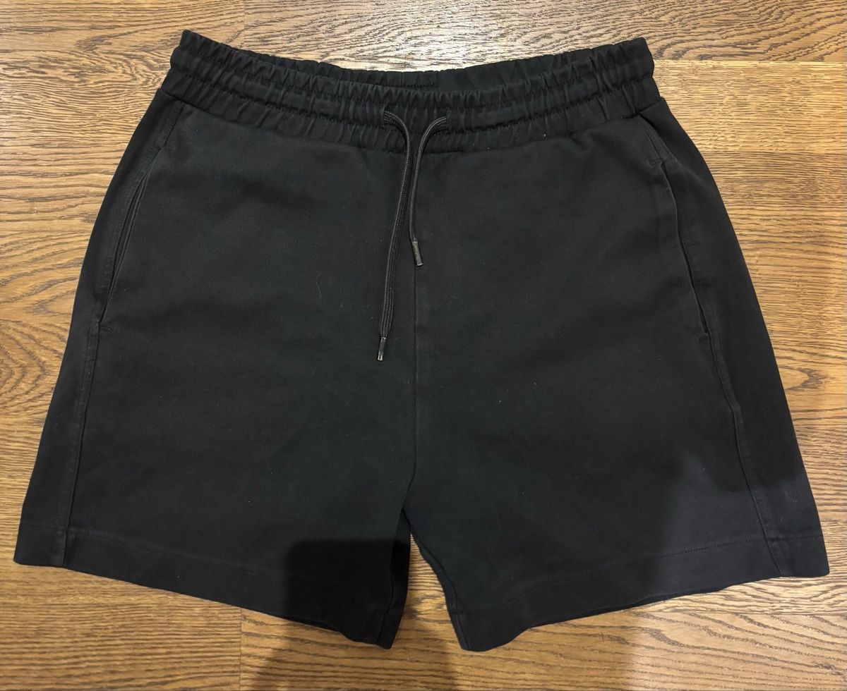Zara Pantaloni: Zara Shorts – Nuovo (secondo la descrizione) da Hirzel venduto da leandro_.