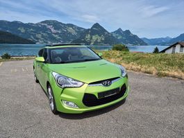 Verkaufe, mein über alles Geliebten grünen  Hyundai Veloster
