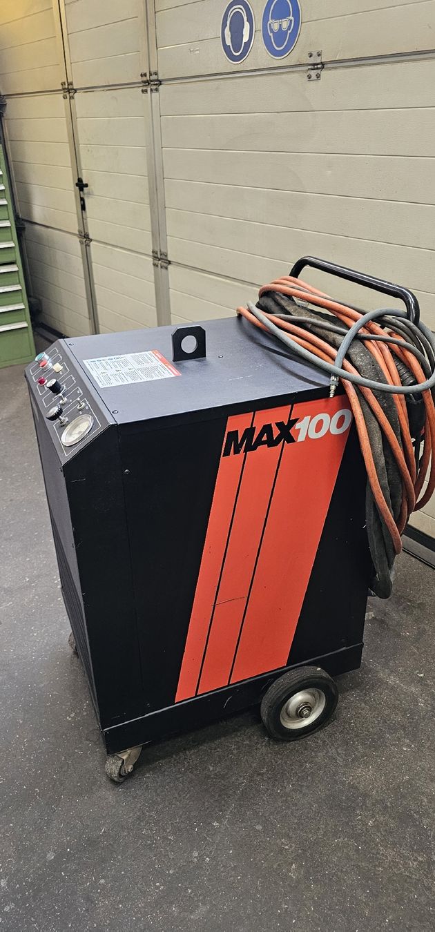 Esab Saldatori: Plasmaschneider Hypertherm MAX 100 – Difettoso da Emmenbrücke venduto da inf_l8yf 2