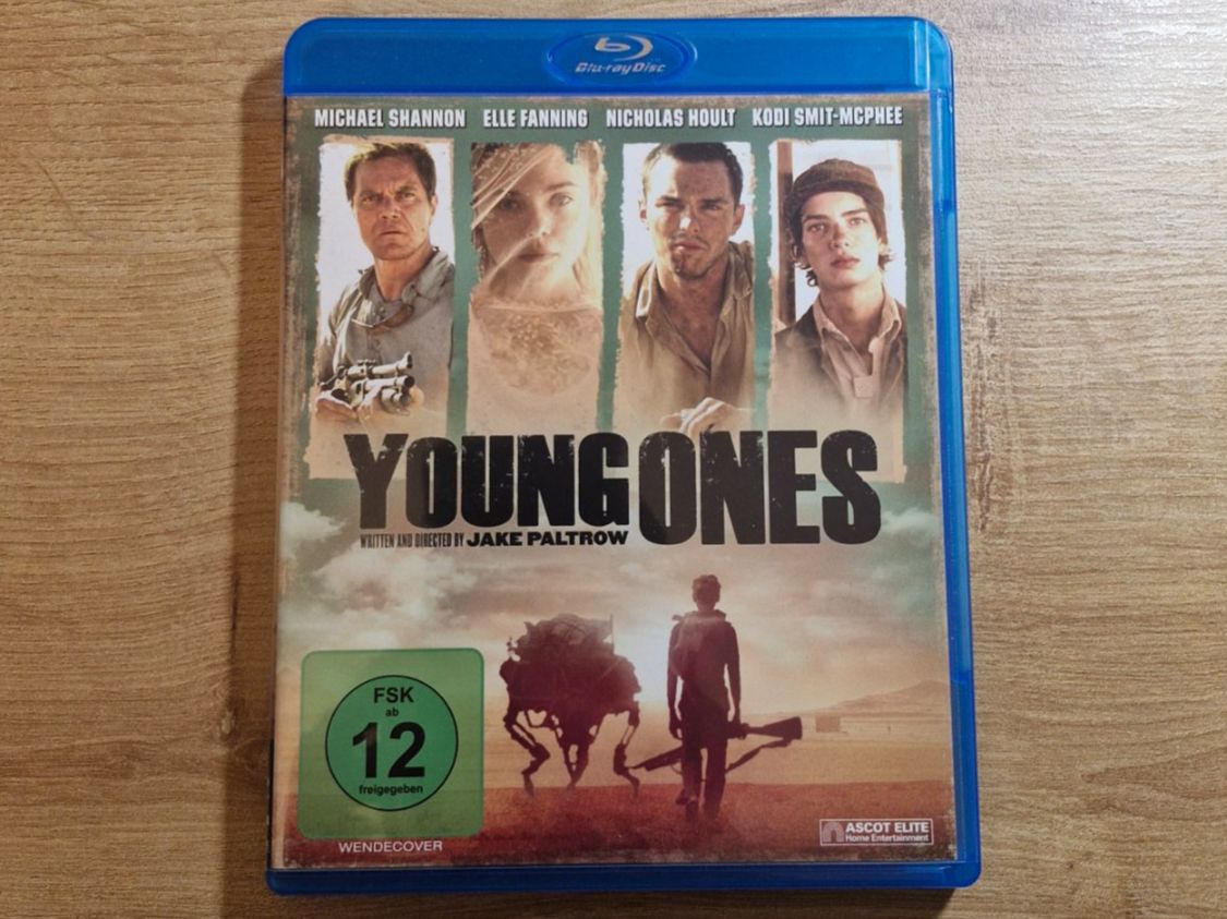 Tutti i DVDs: Young Ones (2014) RAR Bluray – Usato da Pfungen venduto da Whitie