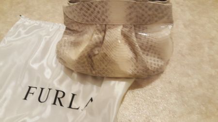 FURLA HANDTASCHE.