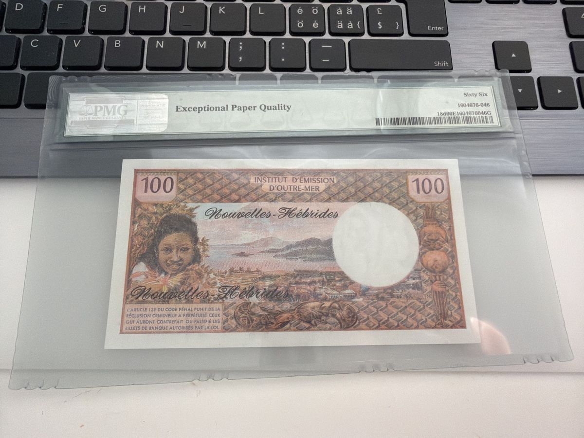 Banknoten: New herbides – Neu und originalverpackt aus Baar von Bkdmr 1